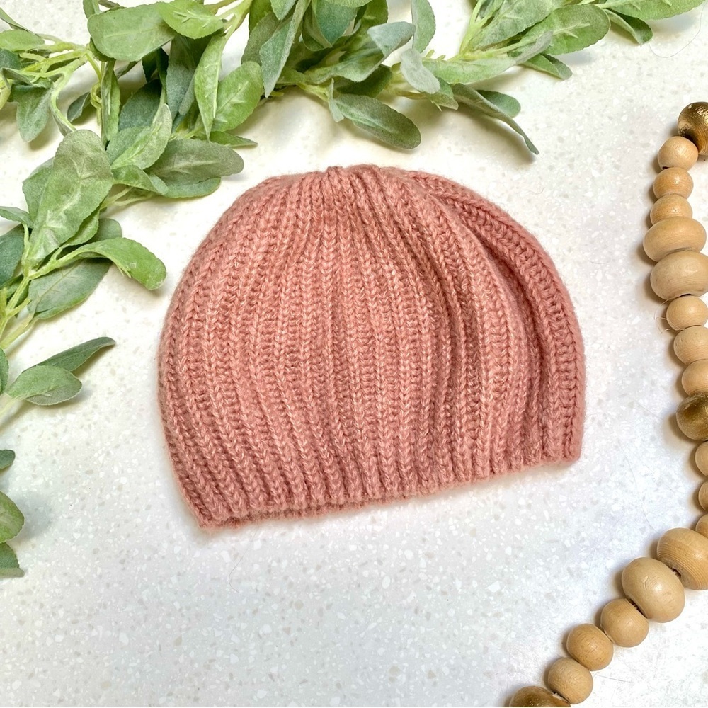 Trendy Quartz colour toque w cabin cottage vibe